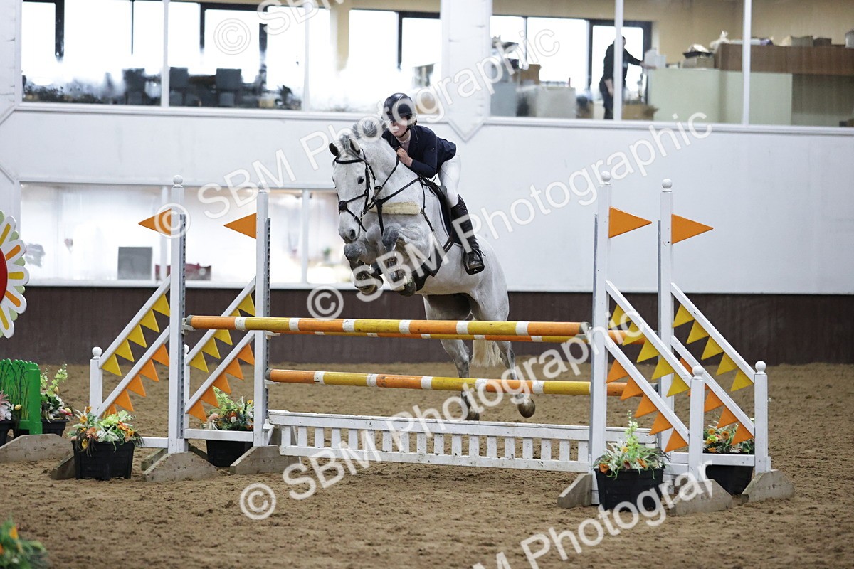 SBM_001161 - Class 4 - Senior Newcomers/ 1.10m Open