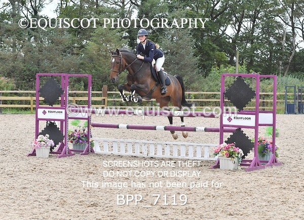 BPP_7119 - CLASS 4 Senior Newcomers/ 1.10m Open