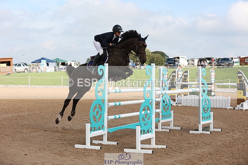 230915A-104925-01540 - Cls 2 Snr Foxhunter