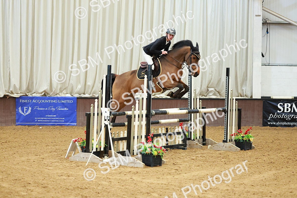 SBM_007077 - Class 19 - Senior Newcomers 1.10m