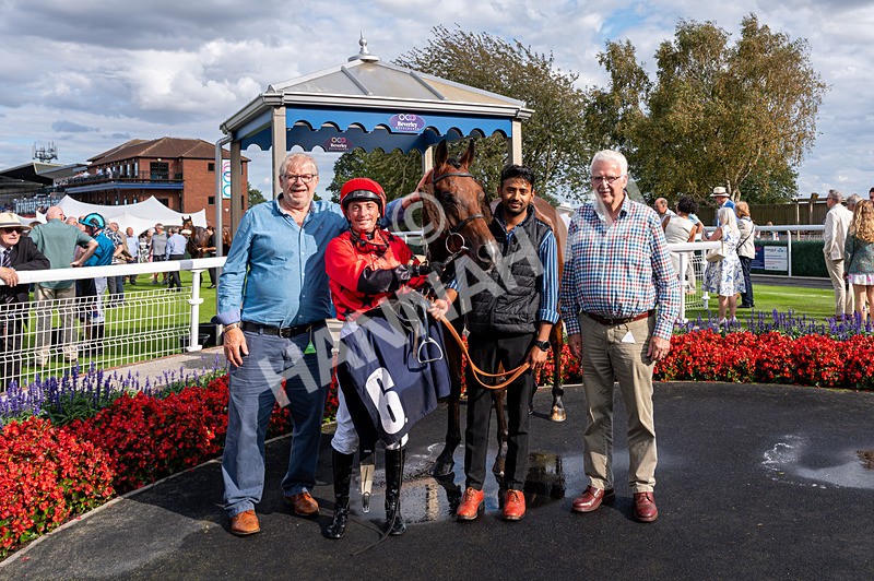 140825-Race 6-Sunny Orange-8622