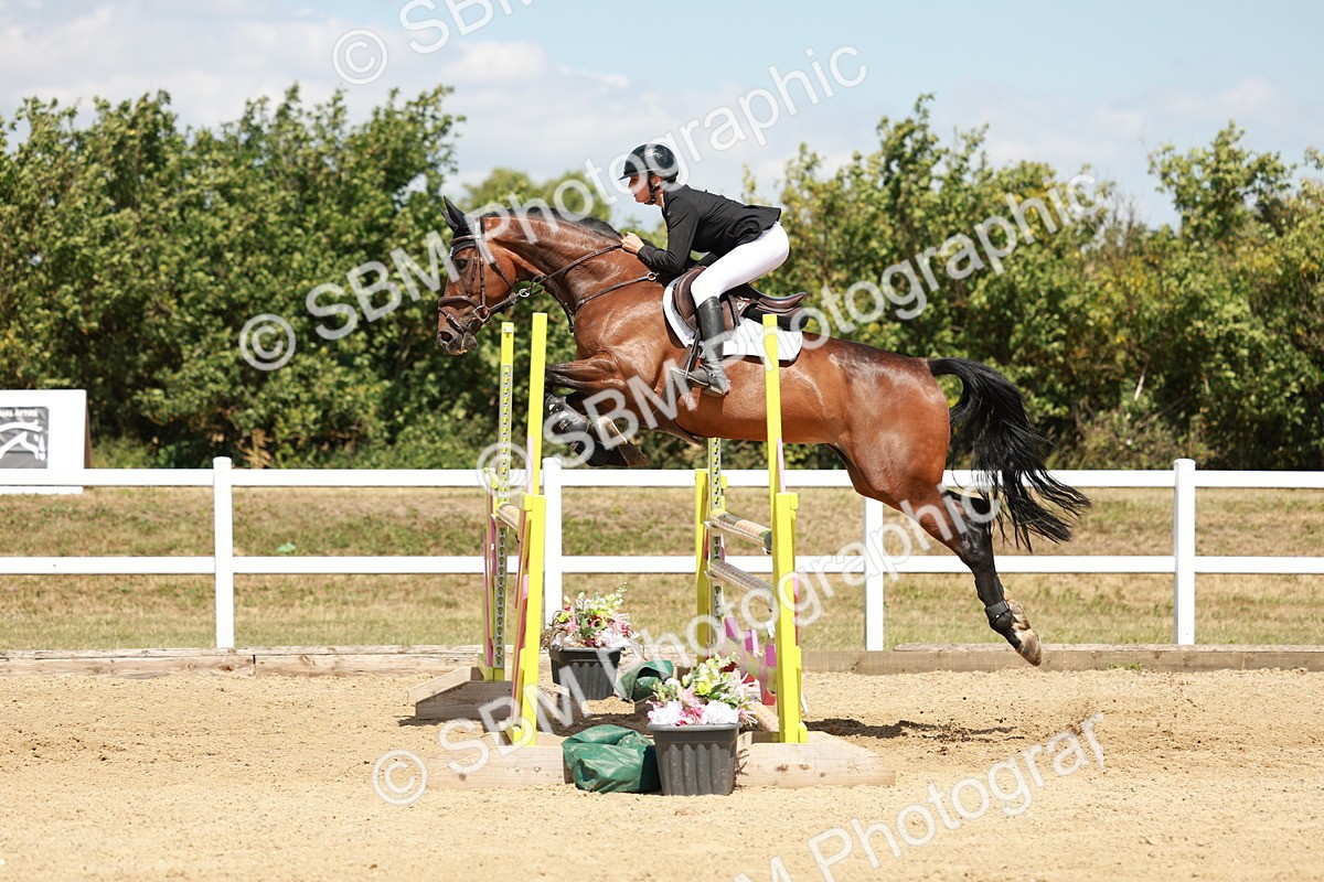 SBM_007583 - Class 3 - Senior Newcomers - 1.10m Open