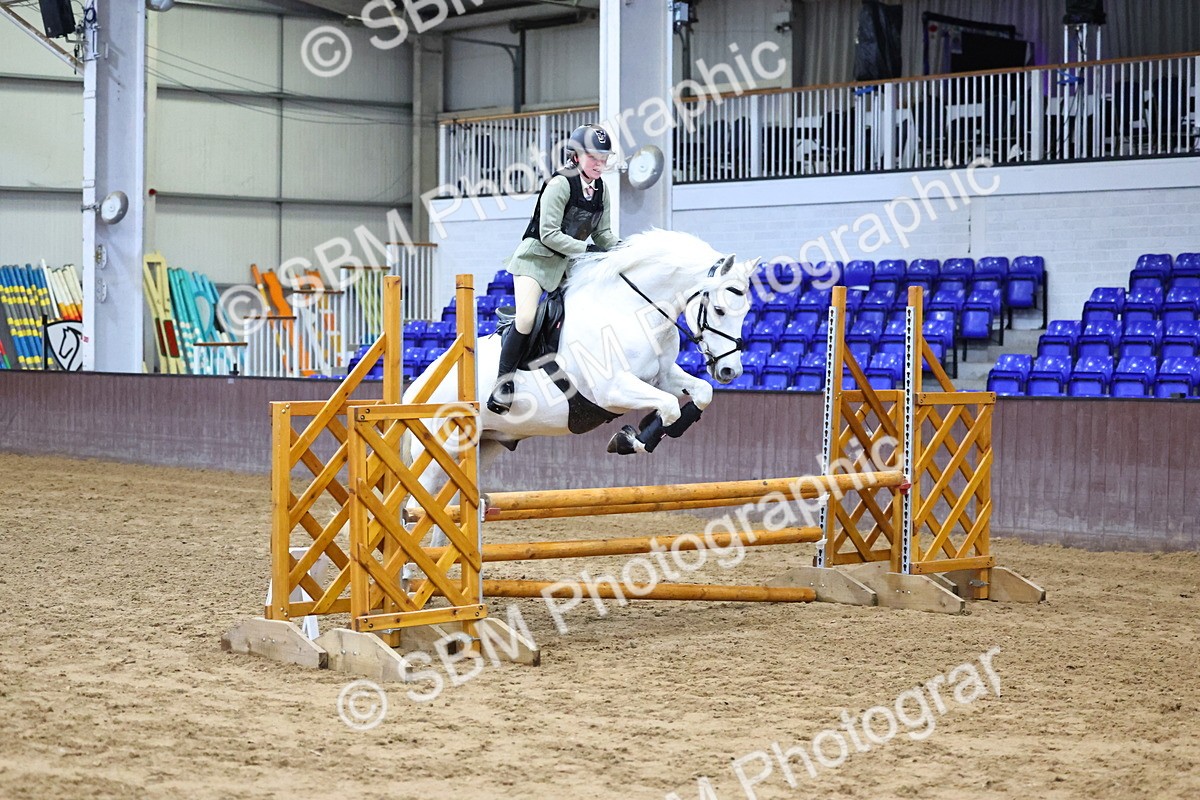 SBM_003540 - Class 37 - 80cm Training Stakes