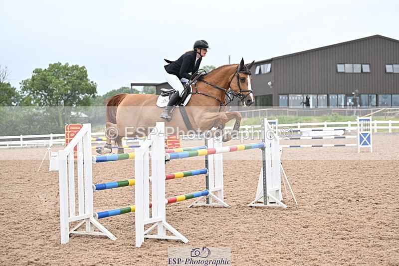 240703A-131913-00452 - Cls 05 Snr Fox & 1.20 Open