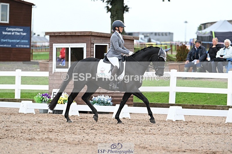 250907-120717-08223 - 011-Lee-Anne.PineMay.diamond