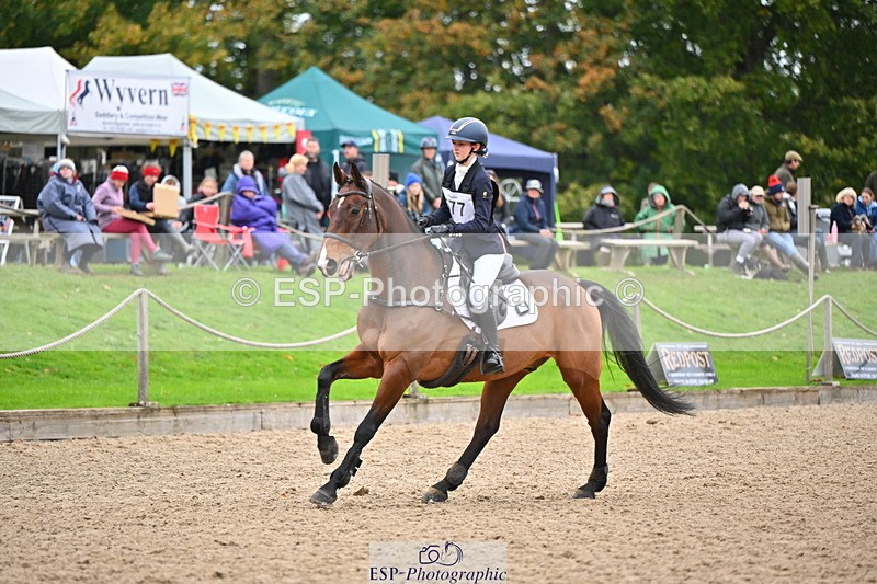 251026A-160620-26626 - G-577-Sophie.Tunnicliffe