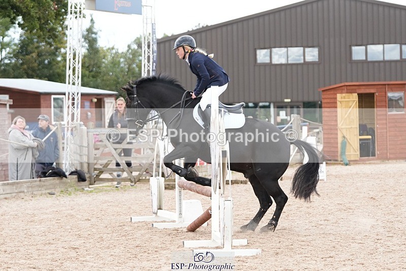 250921-144932-03730 - Cls 20 Pony 80cm Derby