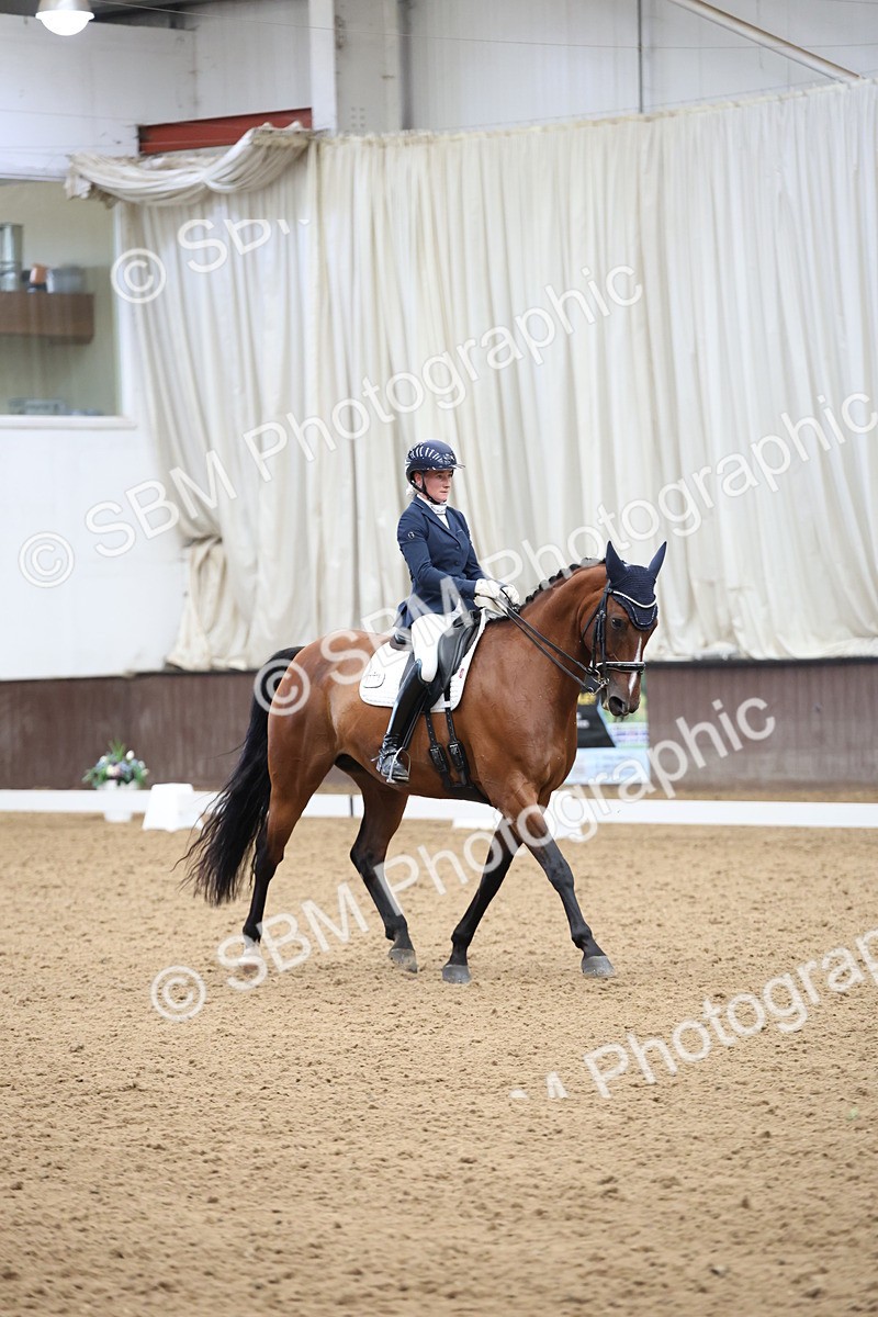 SBM_003980 - Class 8 - Advanced Medium 6 Silver
