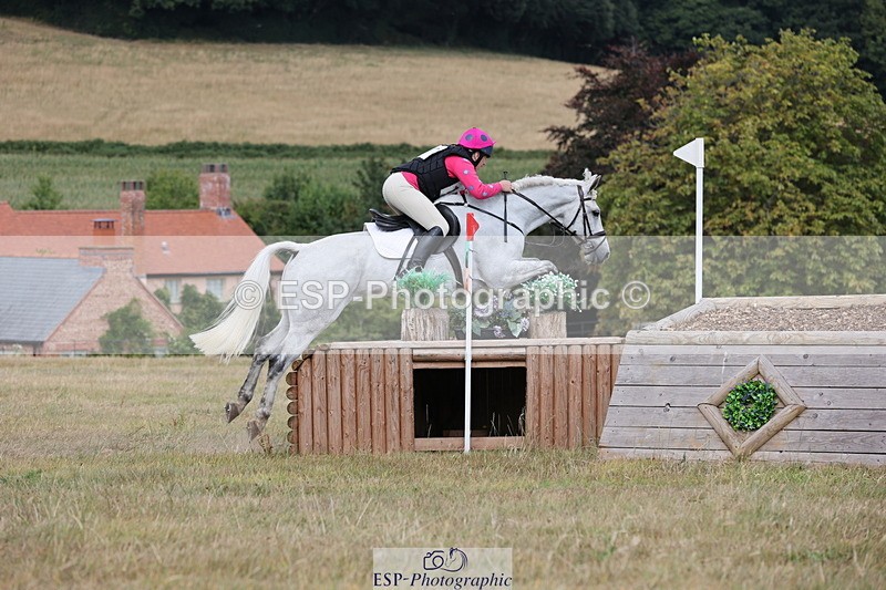 250802A-151617-06677 - D-167-Sophie.Morgan-NIAMHIES.LAD