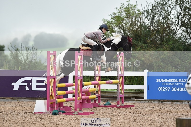 220829A-173354-00460 - 80cm Classes 5a 5b & 6