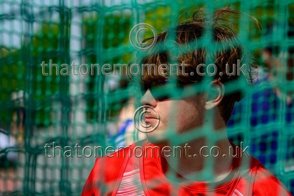 West25Sat-927514 - Field Male