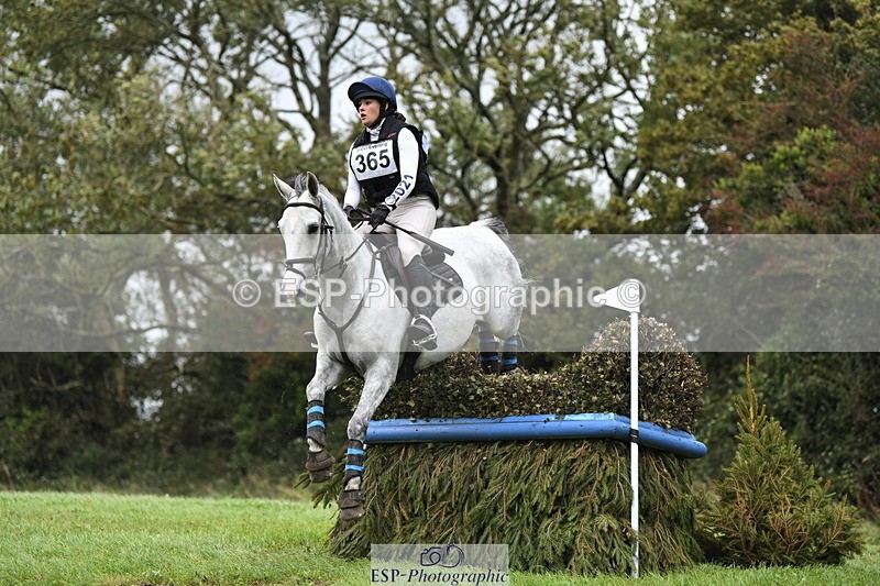 230924A-123103-05474 - 100 XC 12.00 to 13.00