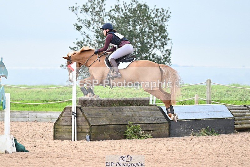 241110A-142326-01289 - 90cm 14.00 to End