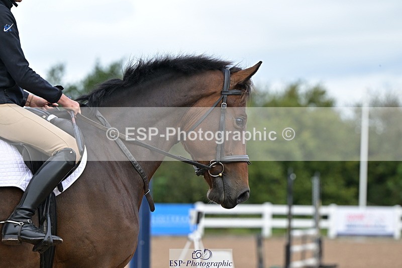 240925A-101154-00019 - Clear Round