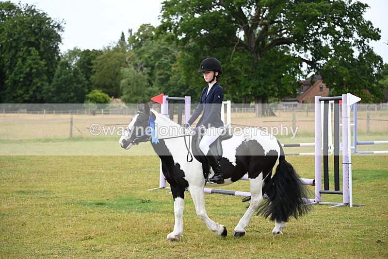 WJ6_8643 - Class 9 Tack & Turned out