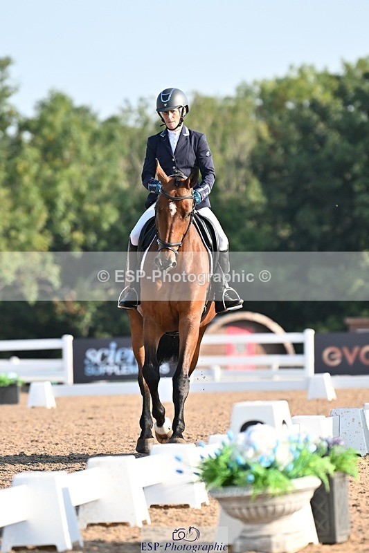 250816-084436-02473 - 107-Jo.RetallackDelgardo.Z