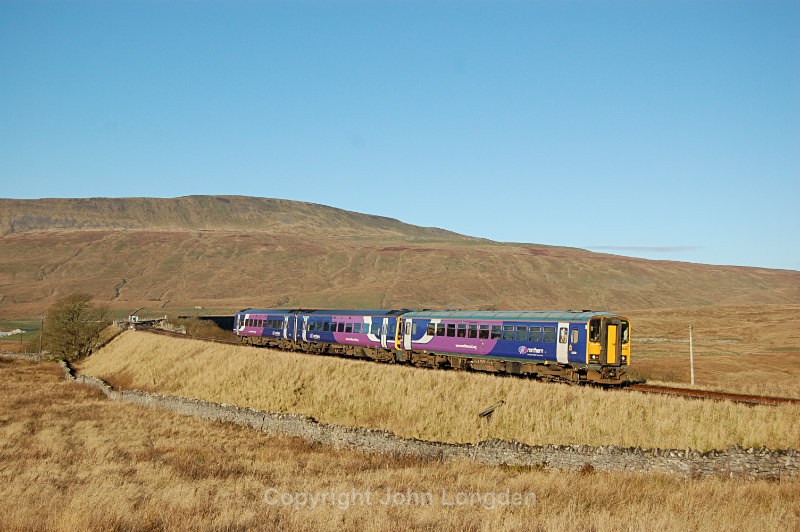 3.12.14 - 153330 & 158854 08.49 Leeds - Carlisle, Ribblehead - Ribblehead