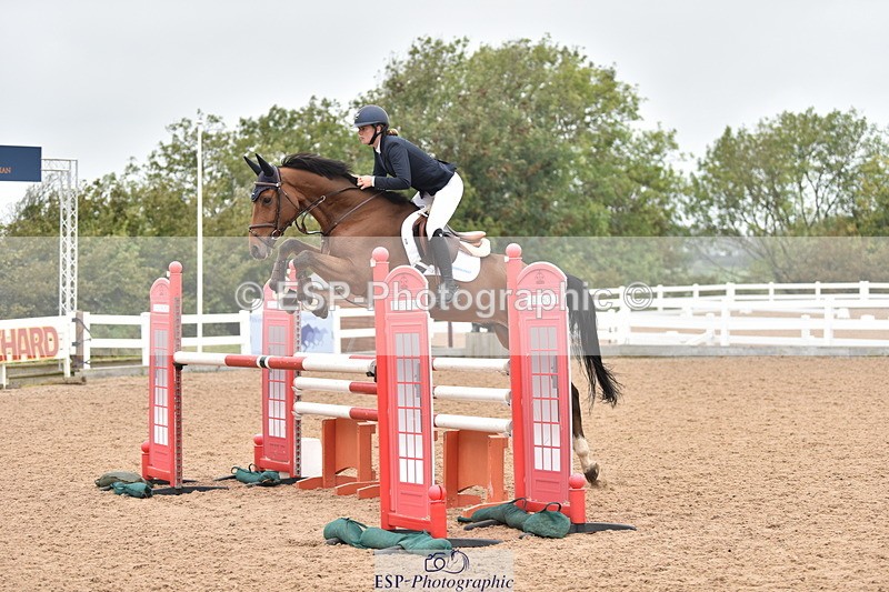 231011A-135916-00607 - Cls 5 Foxhunter & 1.20m Open