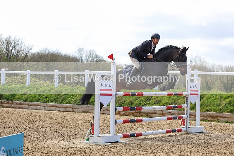 3E7A2293 - Class 8: Senior Foxhunter/1.20 open