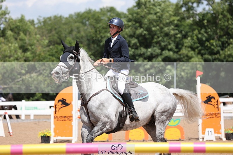 240718A-125412-05297 - Cls 9, 1 Star Bronze Tour 1.10m