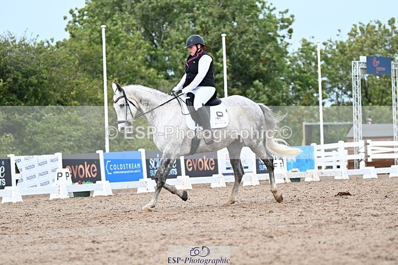 250907-130947-09996 - 071-Emma.ChapmanRoyal.Achiever