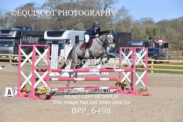 BPP_6498 - CLASS 10 SUN Newcomers/ 1m Open