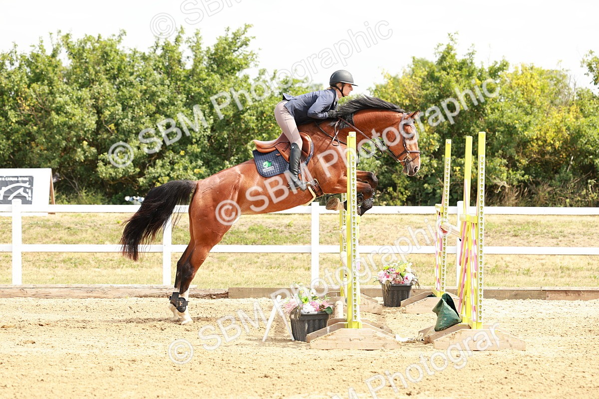 SBM_016966 - Class 20 - Senior Newcomers - 1.10m