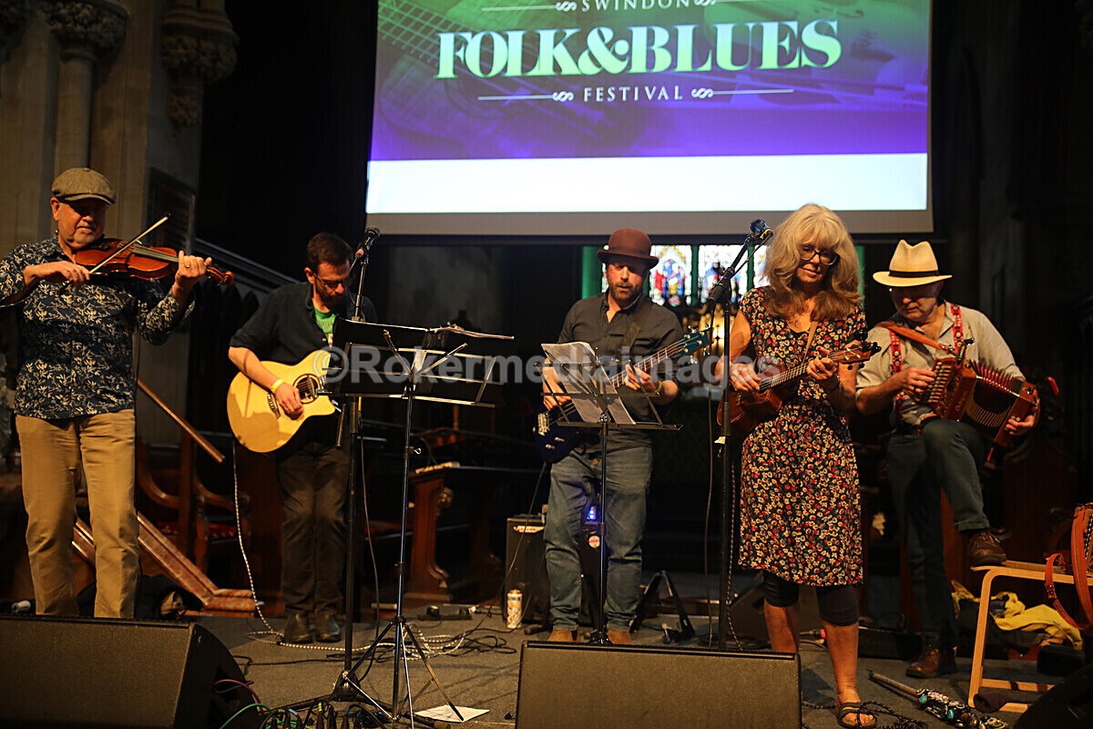 FOLK N BLUES-173 - FOLK and BLUES SEPT 2022