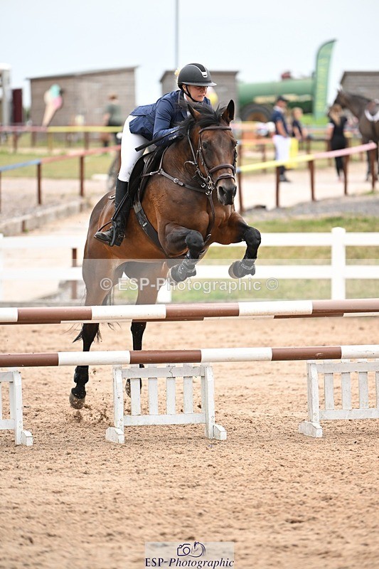 250727-112601-09583 - Cls 32 Discovery and 1m