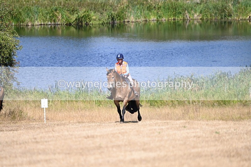 WJ6_8757 - Time 11:53 to 11:56