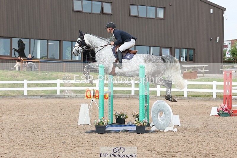 250509-172047-09250 - Cls 24 Snr Newcomers