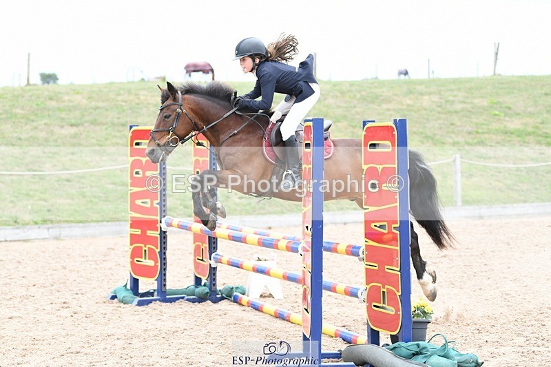 250807-110115-00401 - 90cm Round 1