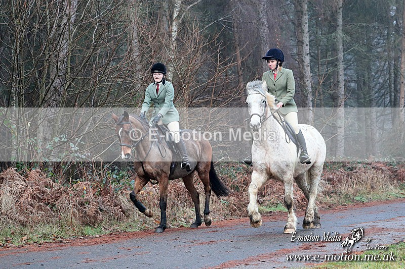 HUPY 261224 408a - Pytchley with Woodland Hunt Boxing Day Meet 26th December 2024