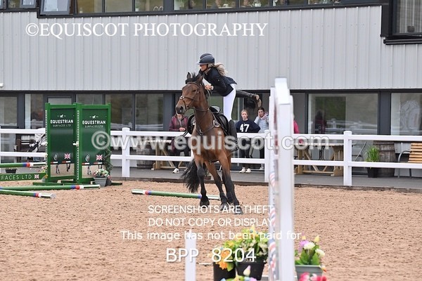 BPP_8204 - CLASS 18 SAT Nupafeeds Senior Discovery/1m open