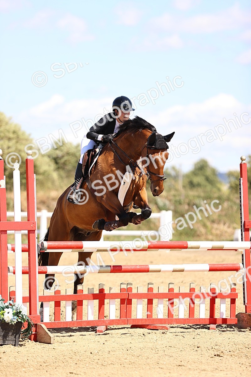 SBM_015000 - Class 15 - Senior Newcomers - 1.10m Open