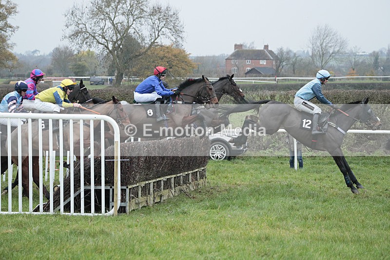 PtP 041222 0413 - Wheatland  Hunt PtP Chaddesley Corbett, Worcs 04/12/22