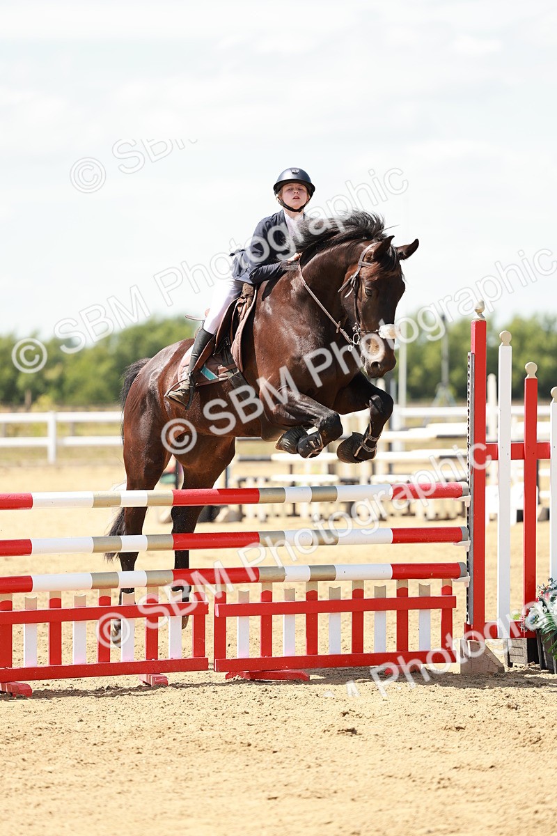 SBM_007422 - Class 3 - Senior Newcomers - 1.10m Open