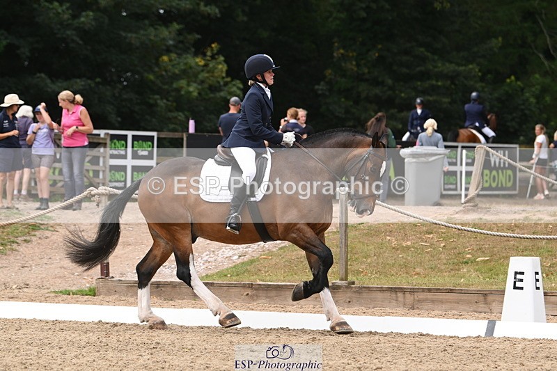 250719A-120228-04555 - 026-Carol.Quantrill-Cormoy.Lad