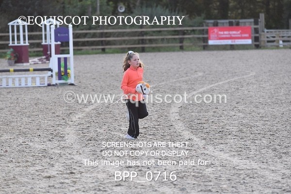 BPP_0716 - HOBBY HORSE SHOWJUMPING CLASSES