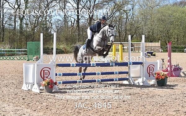 JAC_4845 - CLASS 13 SAT Senior BritiNovice/ 90cm Open