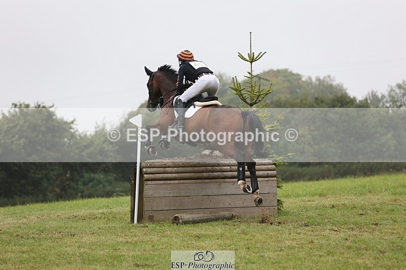 240901A-122127-07389 - 456-Max.Forster-HHS.LEACOURT.CAVALIER