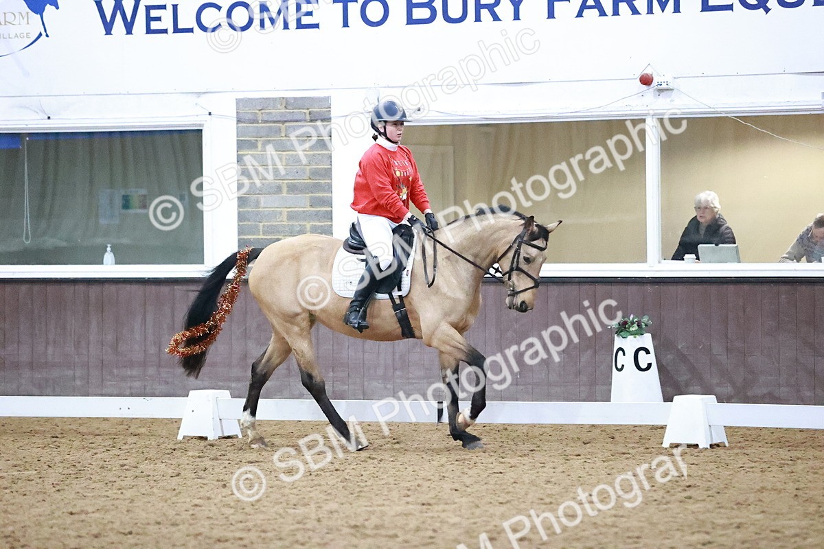 SBM_001783 - Class 9 - Novice 4