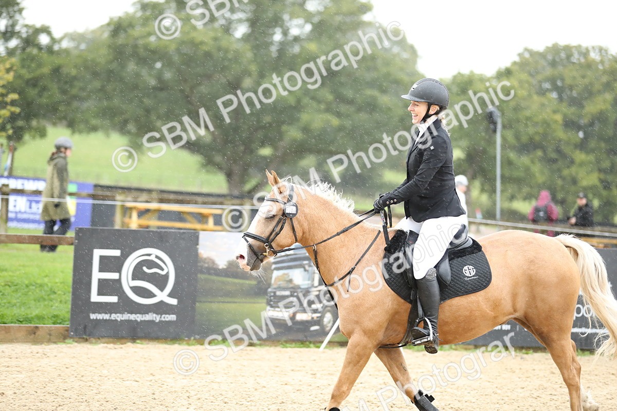 SBM_00977 - J27 - Senior Horse & Pony 50cm Championships