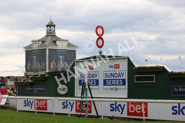 yr22052022r1-12 - Race 1: 3:30pm Sky Bet Sunday Series Apprentice Stakes