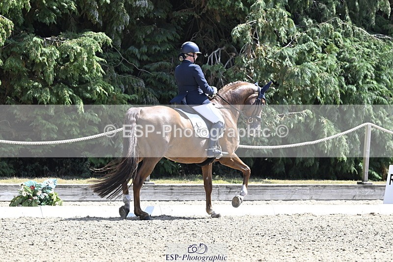 250810A-133252-06677 - 021-Caroline.HuntFancy.That.II