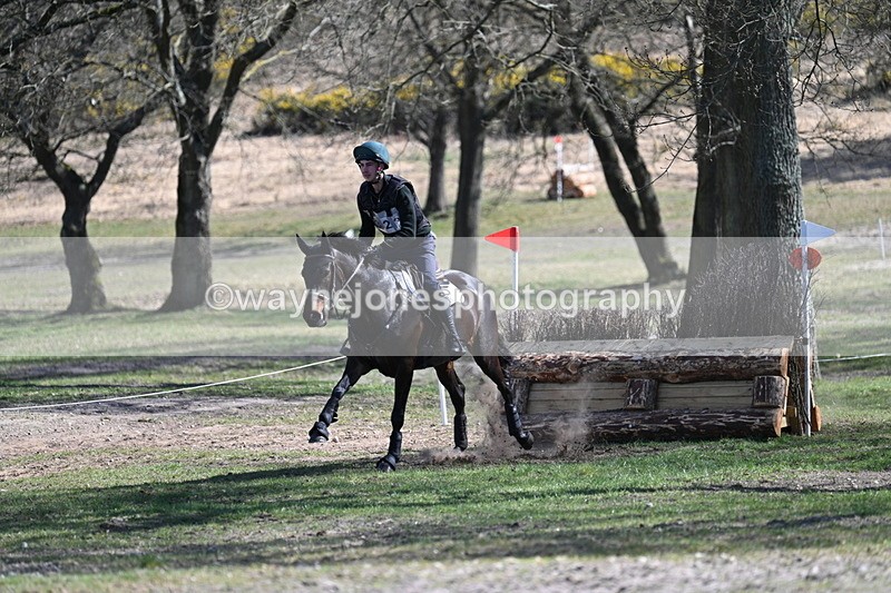 WJ7_1331 - XC Time 13:35 to 13:40