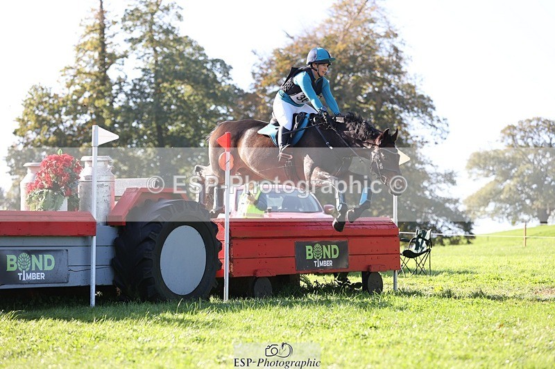 241026-105735-12208 - 362-Vicky.Stacey-HIGHDALE.AUTUMN.SUNRISE