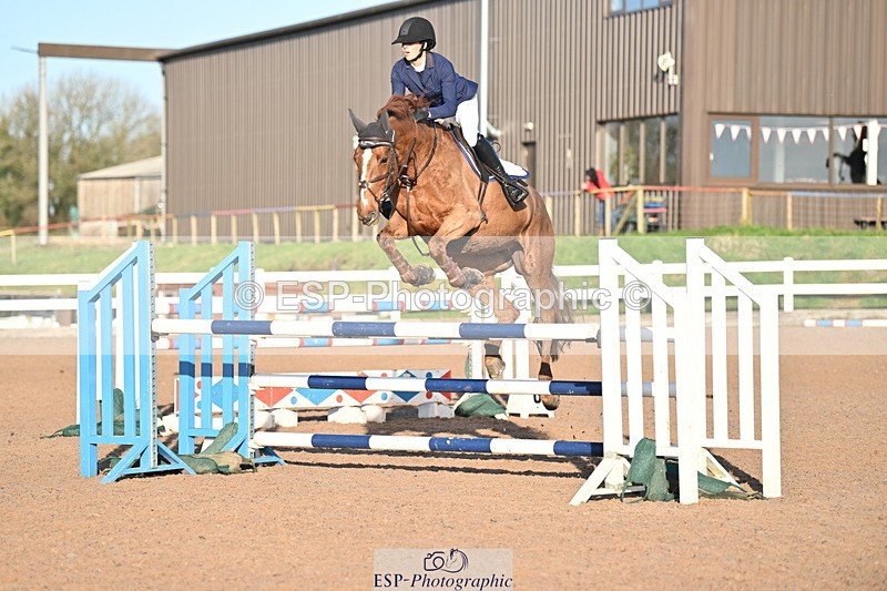 231210A-132947-02590 - Cls 20 Newcomers & 1.10m Open