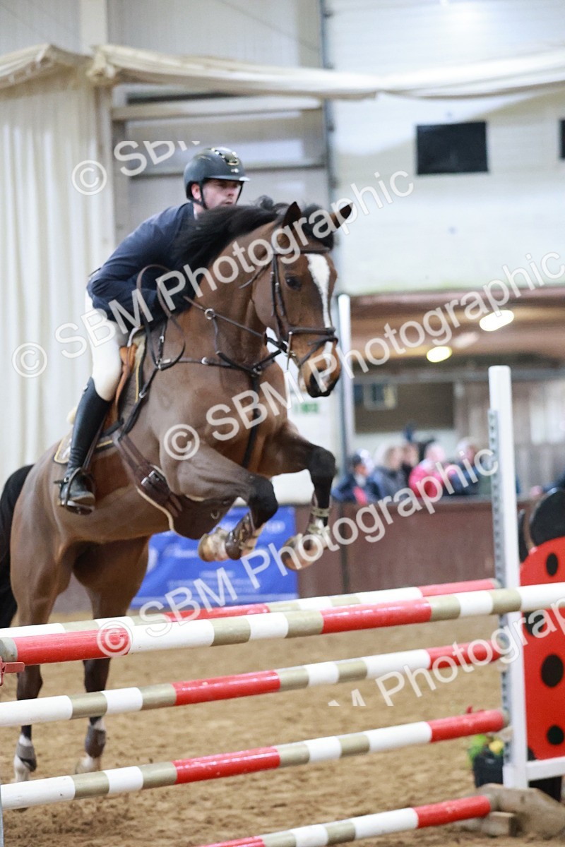 SBM_001102 - Class 4 - Senior Newcomers - 1.10m