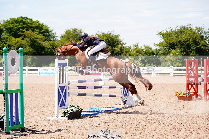 240629A-122608-05328 - Cls 18 Newcomers and 1m Open